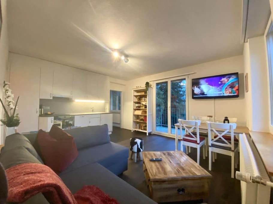 Beautiful Flat With Nice Lake And Mountain Views Weggis Exterior foto