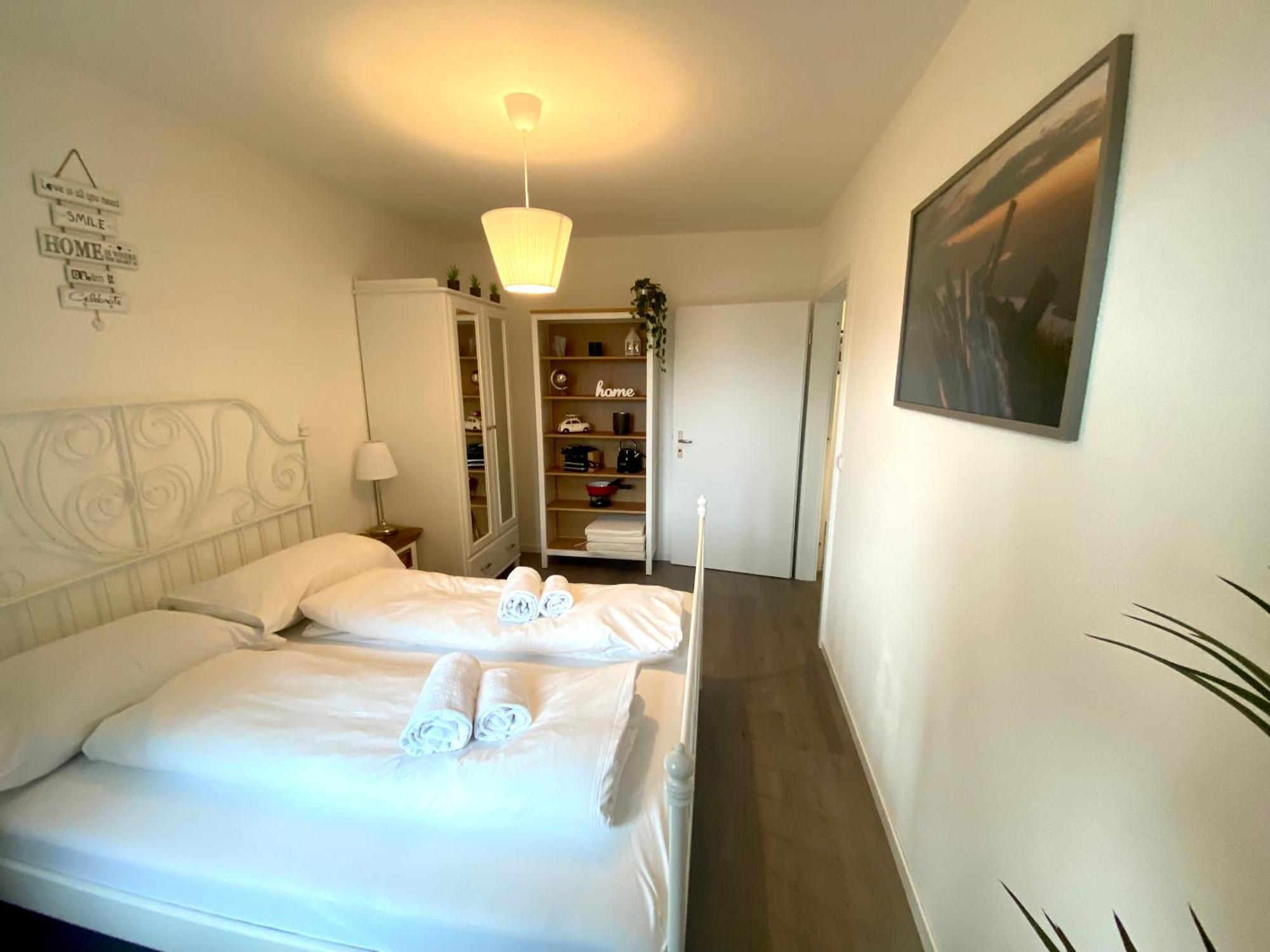 Beautiful Flat With Nice Lake And Mountain Views Weggis Exterior foto